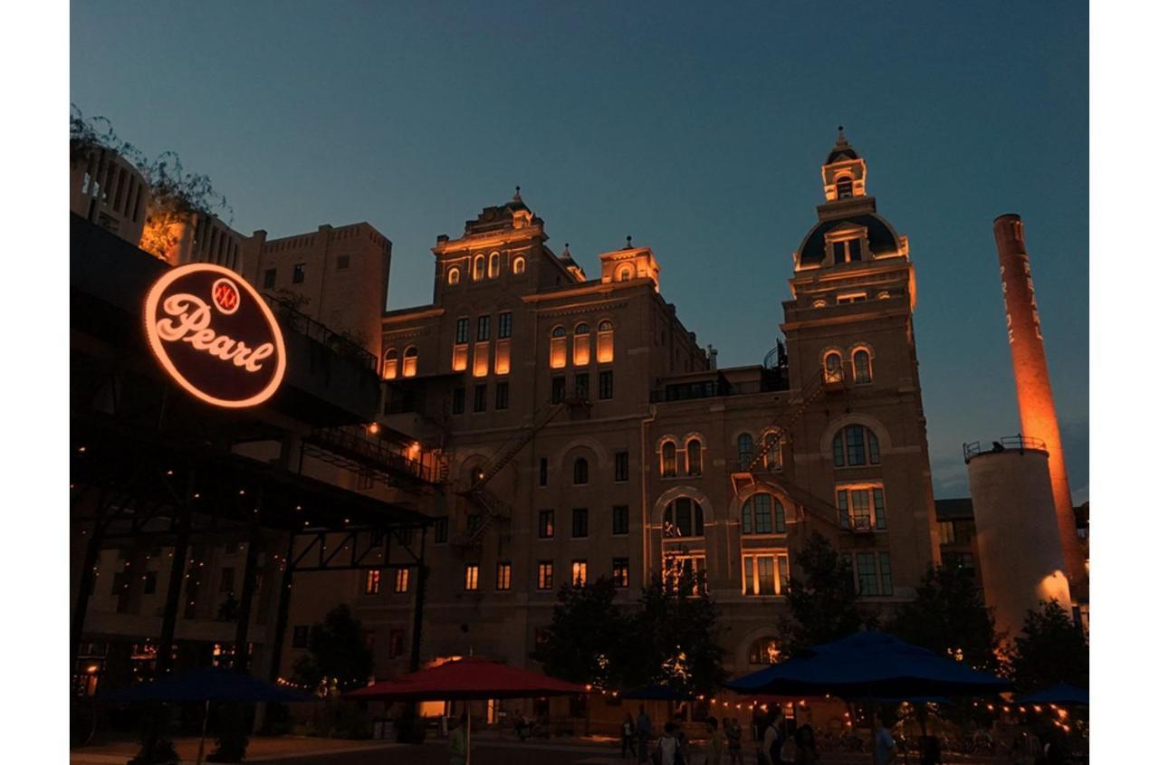 Adorable 2Br Guesthouse Close To Riverwalk And Dt San Antonio Room photo